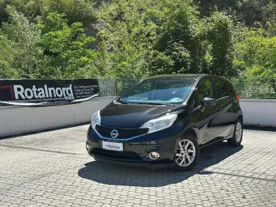 Usata Nissan Note 90 CV (66 kW) 2015 Nero Utilitaria