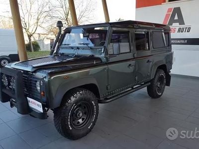 Usata Land Rover Defender S 122 CV (89 kW) 2005 Verde SUV