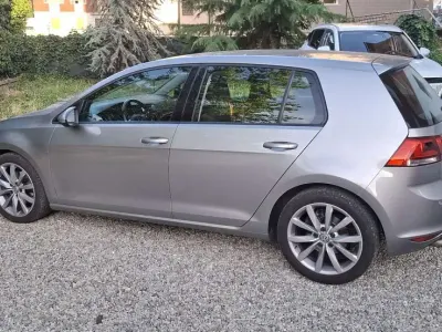 Usata VW Golf VII Trendline 110 CV (80 kW) 2014 Berlina