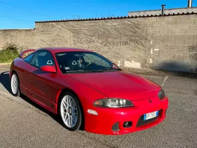 Usata Mitsubishi Eclipse 145 CV (106 kW) 1996 Rosso Coupé