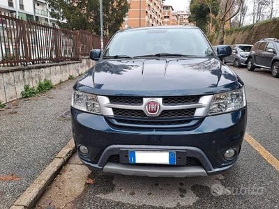 Usata Fiat Freemont Lounge 170 CV (125 kW) 2013 Blu SUV