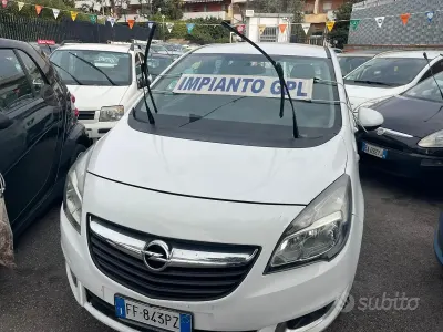 Usata Opel Meriva Cosmo 120 CV (88 kW) 2016 Bianco Monovolume