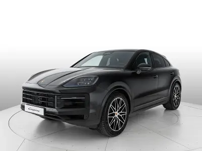 Nuova Porsche Cayenne Coupe 353 CV (259 kW) 2026 Nero cromite metallizzato SUV