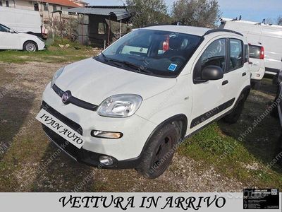 Usata Fiat Panda 84 CV (61 kW) 2017 Bianco Berlina