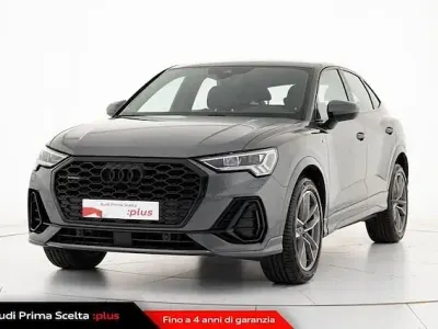 Usata Audi Q3 Sportback Ambiente 150 CV (110 kW) 2022 Grigio daytona perla SUV