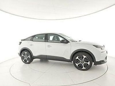 Usata Citroën C4 Feel 131 CV (96 kW) 2023 Grigio scuro SUV