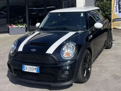 Usata Mini Cooper S 174 CV (127 kW) 2009 Nero Utilitaria