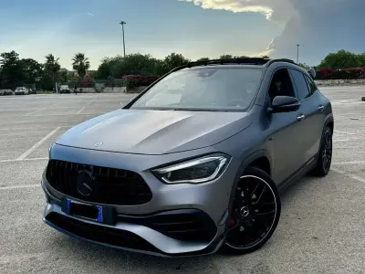 Usata Mercedes GLA45 AMG AMG 421 CV (309 kW) 2022 Grigio SUV
