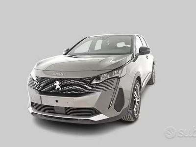 Occasion Peugeot 3008 Allure 131 ch (96 kW) 2023 Gris SUV