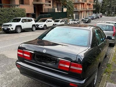 Begagnad Lancia Kappa 155 HK (114 kW) 1997 Svart Sedan