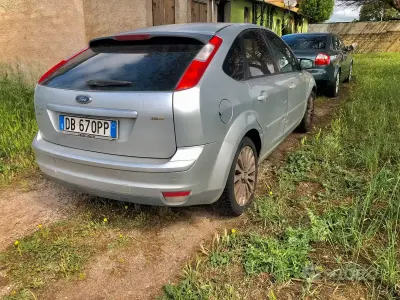 Occasion Ford Focus 90 ch (66 kW) 2006 Berline