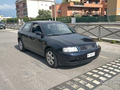 Usata Audi A3 101 CV (74 kW) 1998 Blu Utilitaria