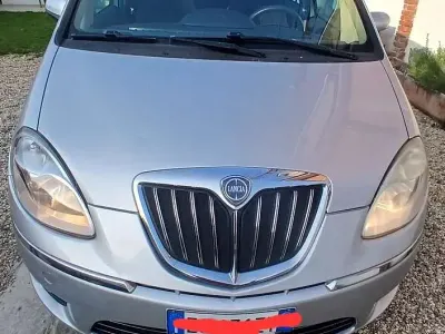 Gebraucht Lancia Musa S 92 PS (67 kW) 2010 Van / Kleinbus