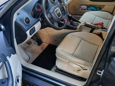 Usata Audi A3 Ambiente 140 CV (102 kW) 2005 Grigio Utilitaria