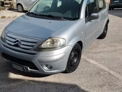 Usata Citroën C3 Exclusive 68 CV (50 kW) 2007 Grigio Berlina