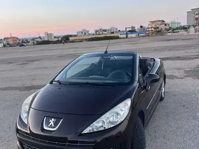 Usata Peugeot 207 CC 120 CV (88 kW) 2012 Cabrio