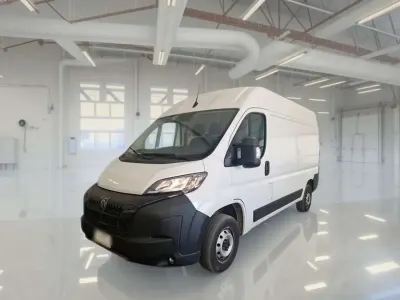 Usata Peugeot Boxer S 120 CV (88 kW) 2024 Bianco Furgone