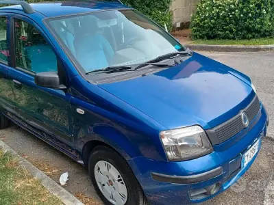 Usata Fiat Panda Dynamic 60 CV (44 kW) 2006 Bluazzurro Utilitaria