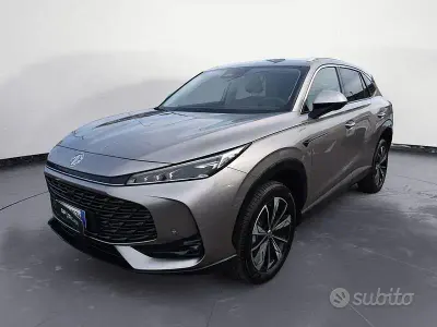 Usata MG HS Luxury 170 CV (125 kW) 2025 Marrone SUV