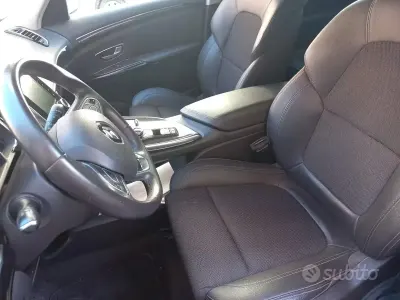 Usata Renault Espace 160 CV (117 kW) 2016 Nero Monovolume