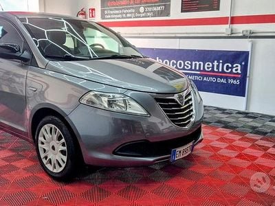 Usata Lancia Ypsilon 95 CV (69 kW) 2012 Utilitaria