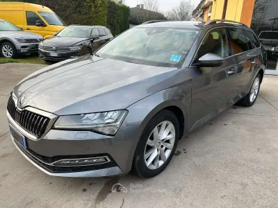 Käytetty Skoda Superb