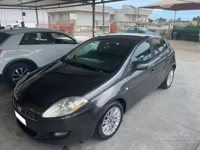 Usata Fiat Bravo 120 CV (88 kW) 2009 Grigio Utilitaria