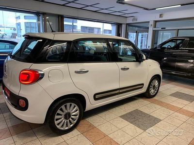 Usata Fiat 500L Lounge 95 CV (69 kW) 2016 Bianco Monovolume