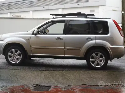 Brugt Nissan X-Trail 136 HK (100 kW) 2006 Grå SUV