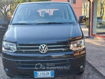 Usata VW Multivan Comfortline 140 CV (102 kW) 2011 Nero Monovolume