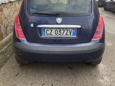 Usata Lancia Ypsilon 60 CV (44 kW) 2006 Utilitaria