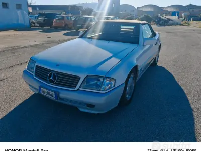 Usata Mercedes SL300 245 CV (180 kW) 1989 Bianco Cabrio