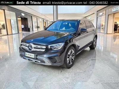 Usata Mercedes GLC200 197 CV (144 kW) 2020 Nero SUV