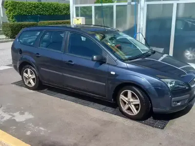 Usata Ford Focus 2006 Grigio Station wagon