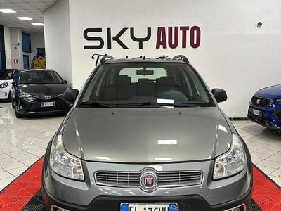 Usata Fiat Sedici 120 CV (88 kW) 2012 Grigio SUV