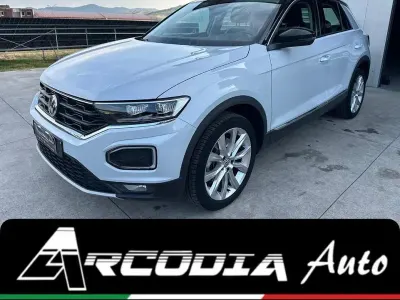 Usata VW T-Roc Advance 150 CV (110 kW) 2019 Bianco SUV