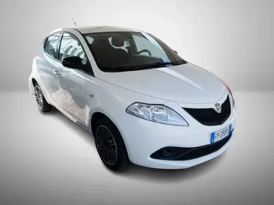 Usata Lancia Ypsilon