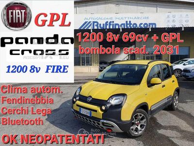 Usata Fiat Panda 69 CV (50 kW) 2019 Giallo Utilitaria