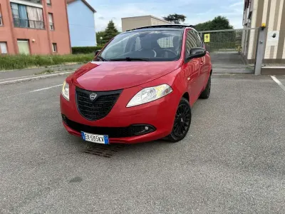 Gebraucht Lancia Ypsilon S 95 PS (69 kW) 2014 Kleinwagen