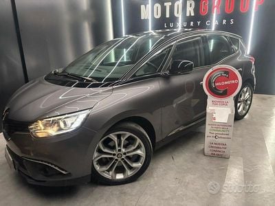 Usata Renault Scénic IV 120 CV (88 kW) 2019 Grigio Monovolume