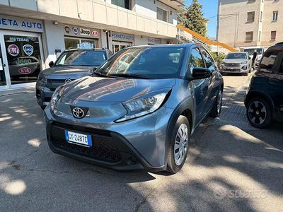 Usata Toyota Aygo X Active 72 CV (52 kW) 2025 Blu SUV