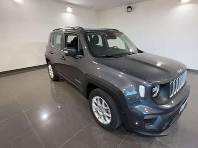 Usata Jeep Renegade Altitude 131 CV (96 kW) 2024 Grigio SUV