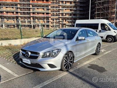 Usata Mercedes CLA220 Business 177 CV (130 kW) 2016 Grigio Berlina