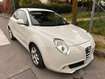 Usata Alfa Romeo MiTo 79 CV (58 kW) 2010 Beige Utilitaria