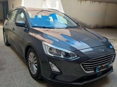 Usata Ford Focus 120 CV (88 kW) 2018 Grigio Station wagon