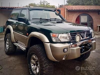 Usata Nissan Patrol 158 CV (116 kW) 2001 Verde SUV