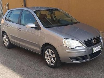 Usata VW Polo Comfortline 69 CV (50 kW) 2008 Argento metallizzato Utilitaria
