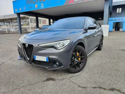 Usata Alfa Romeo Stelvio Veloce 209 CV (153 kW) 2020 Grigio SUV