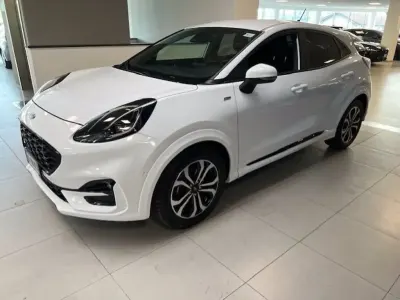 Usata Ford Puma ST-Line 125 CV (91 kW) 2023 Frozen white SUV