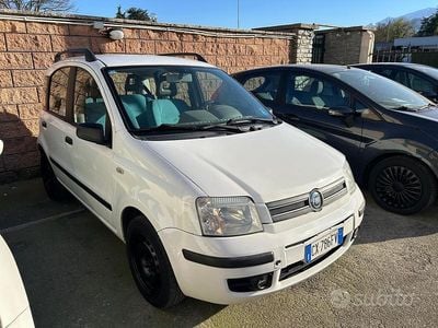 Usata Fiat Panda Emotion 54 CV (39 kW) 2004 Bianco Utilitaria